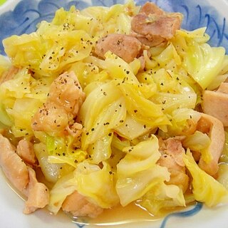 キャベツと鶏もも肉の和風蒸し煮